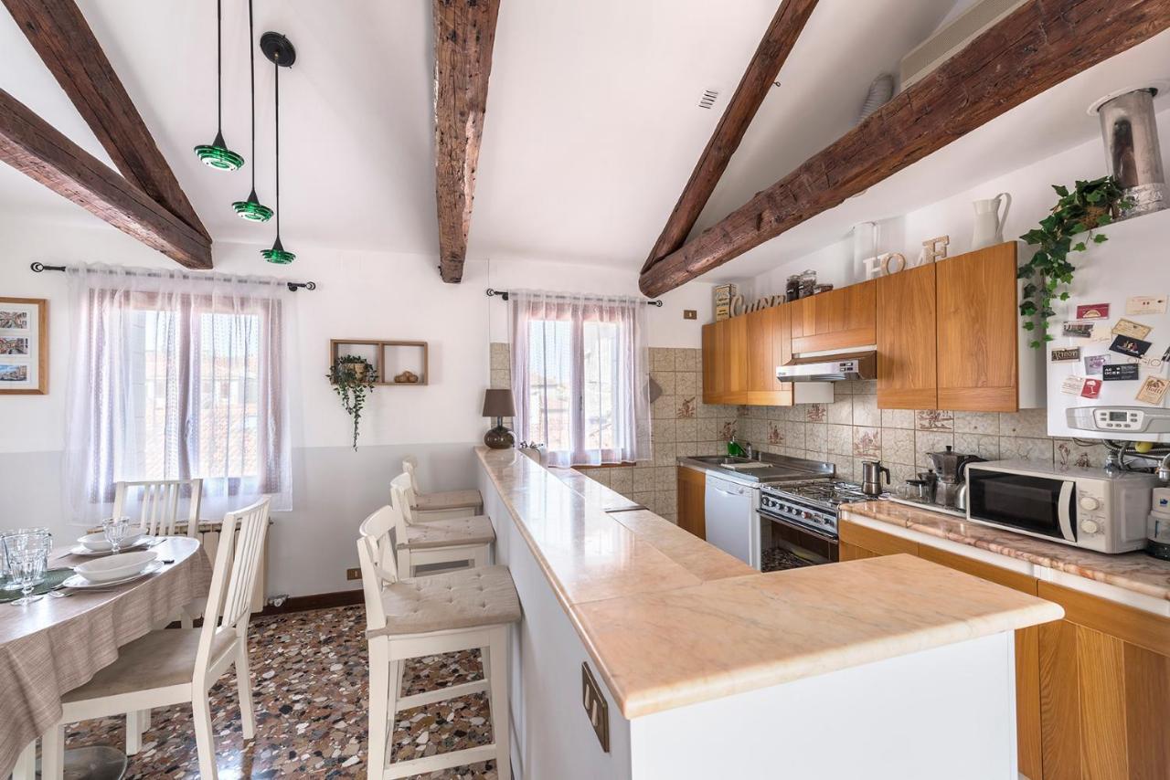 Colombina Like At 3 Bedrooms Fully Equipped Air Conditioned Apartment